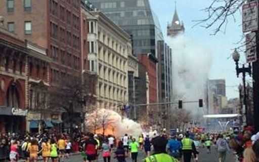 Explosion_at_Boston_Marathon_Finish-2fd8d8318521ce70751545fa0e981fd2